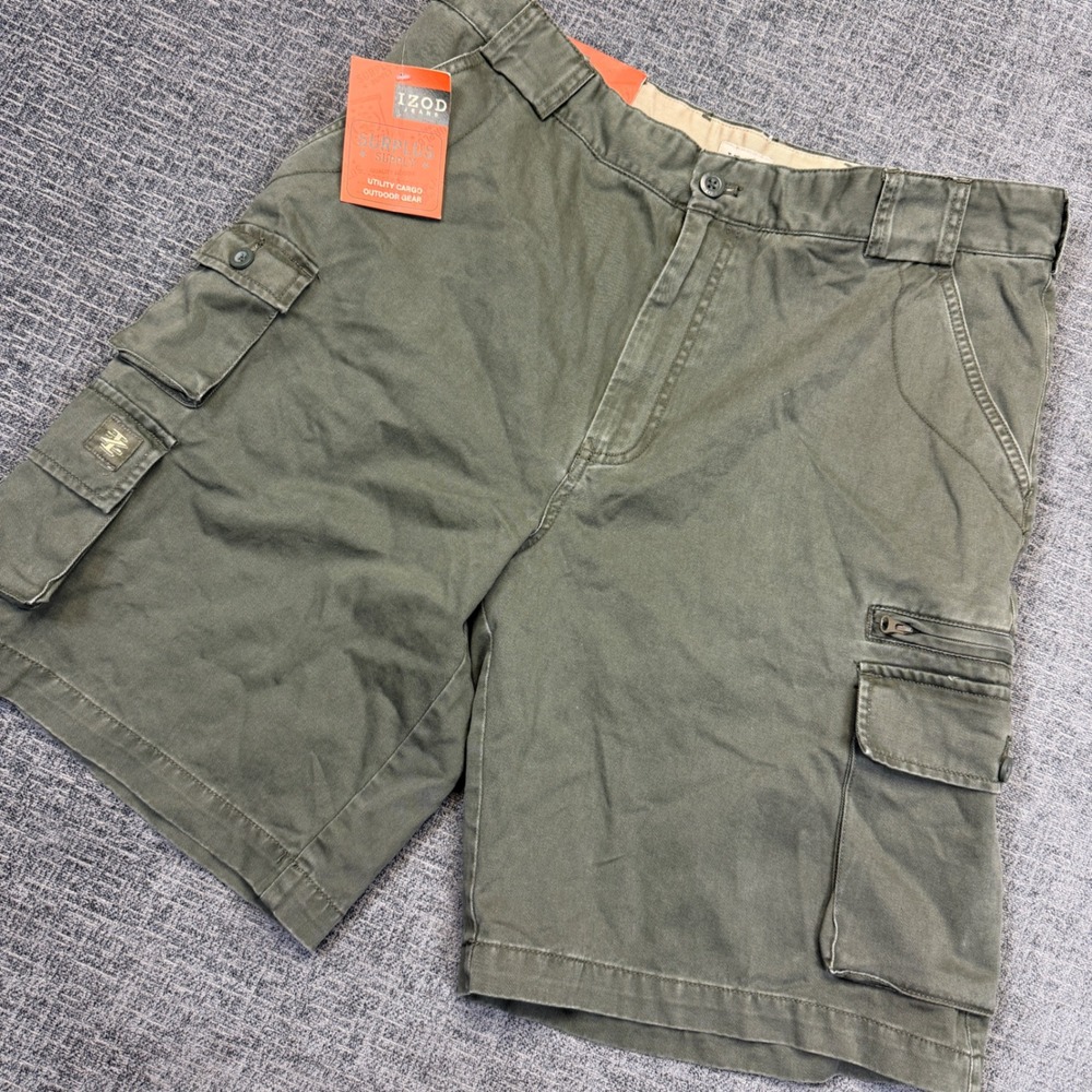 IZOD Cargo Shorts Mens 36W Olive Green Utility Outdoor Pockets Hiking NWT
